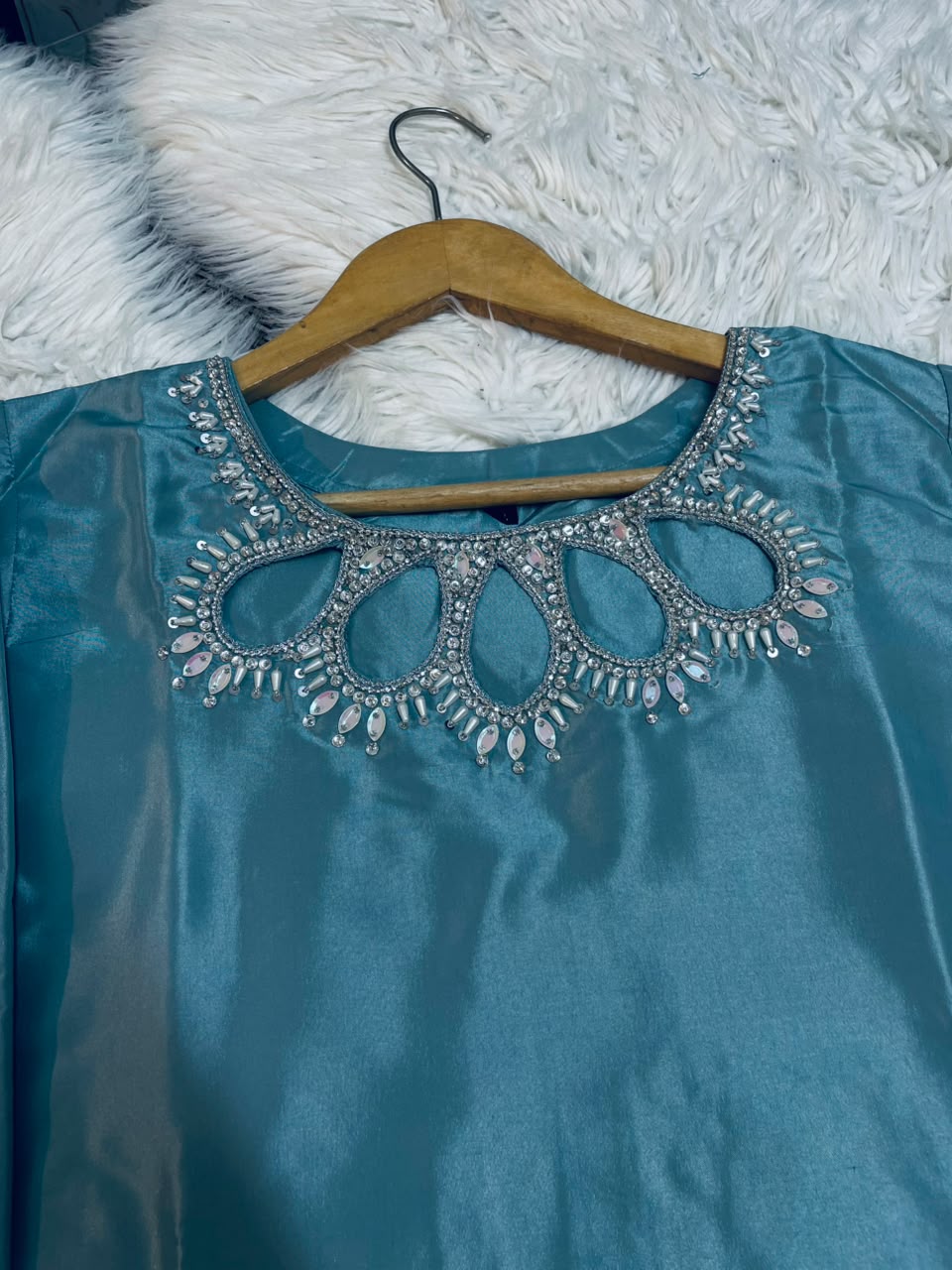 Sky Cutwork Luxury